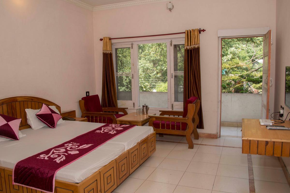 Hotel Royal Dreams Чамба Экстерьер фото